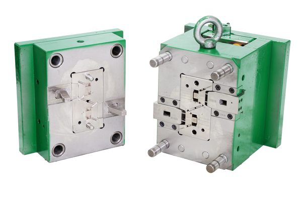Three Key Considerations in Medical Mold Manufacturing
