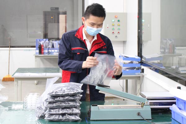 Quality Control in Medical Injection Molding Production