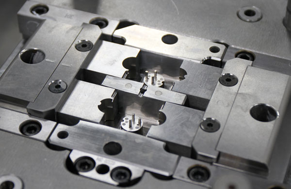 A Comprehensive Guide to Injection Mold Classification for Efficient Production