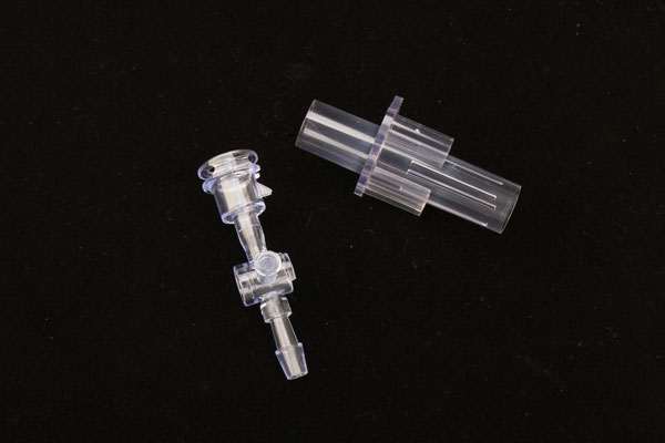 Analysis of Discoloration Causes and Solutions in Medical Injection-Molded Parts During Injection Molding
